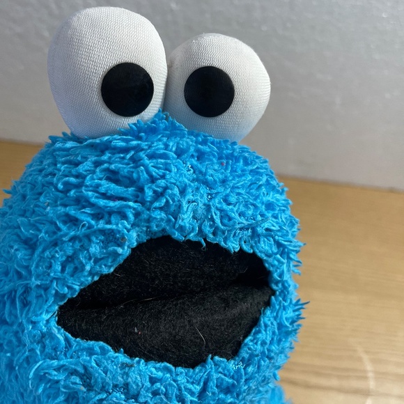 Kohls Cares Cookie Monster Plush Sesame Street 15" 2017 Blue Stuffed Animal Toy - Picture 5 of 9